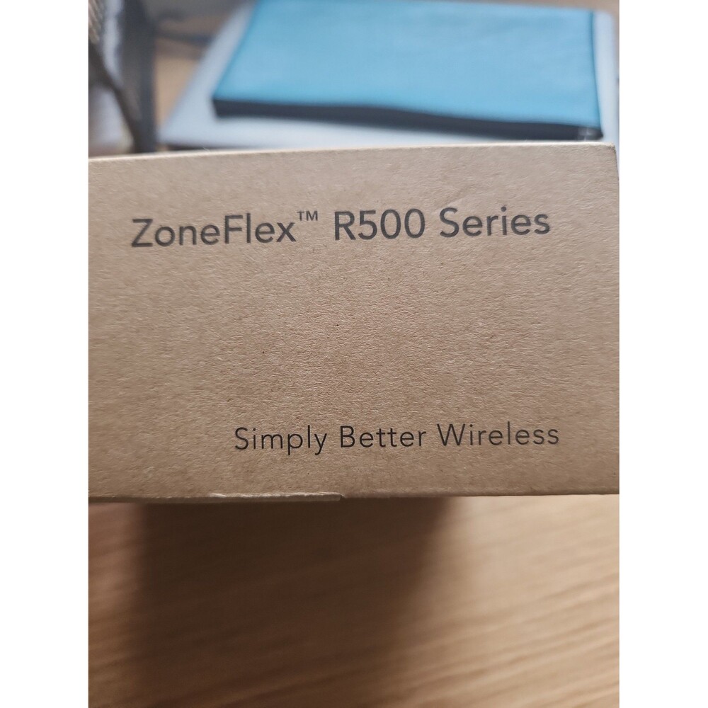 Ruckus Zoneflex R500 Dualband Wireless Access Point Wi-Fi Modem - Picture 4 of 10